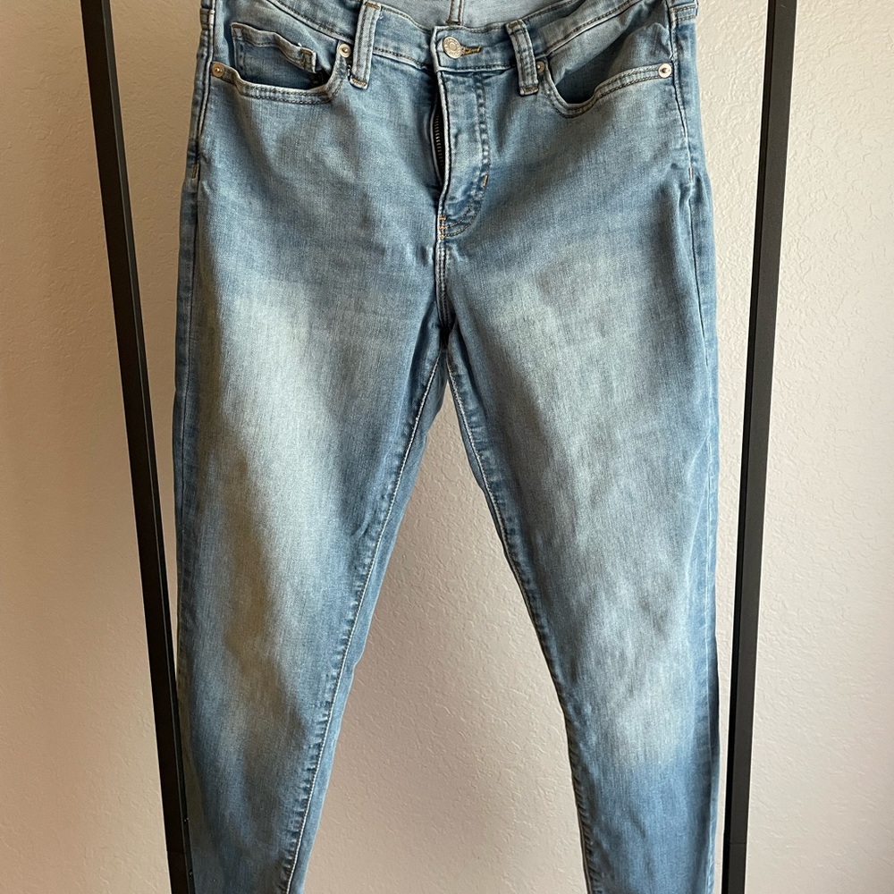 Banana Republic Women’s Light Blue Jeans